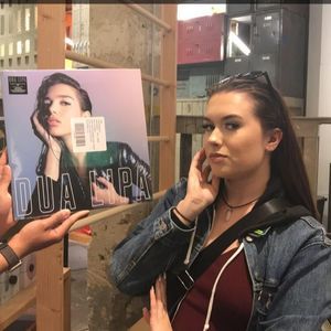 Meet your Posher, Amanda